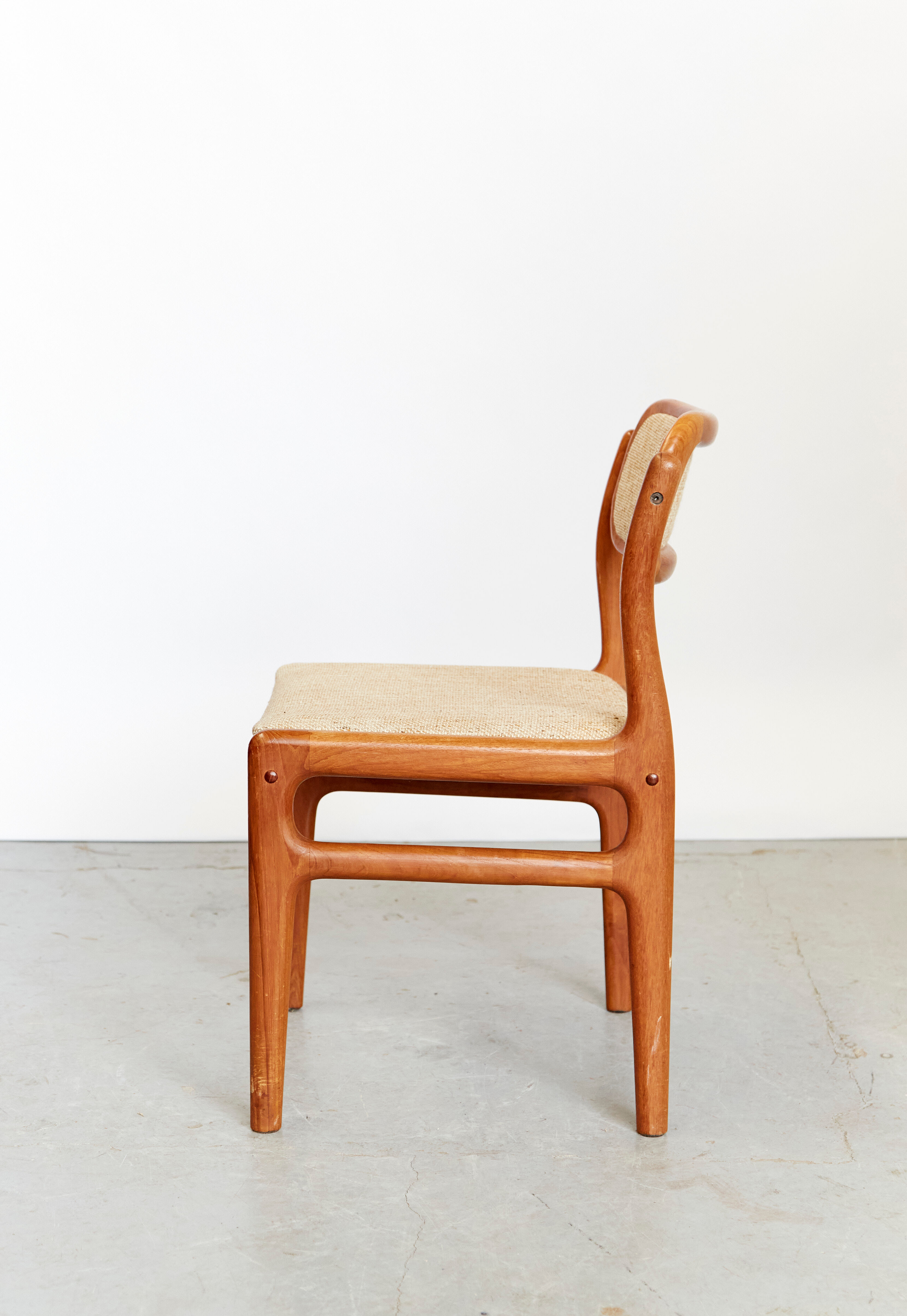 Johannes Andersen teak dining chairs for Uldum