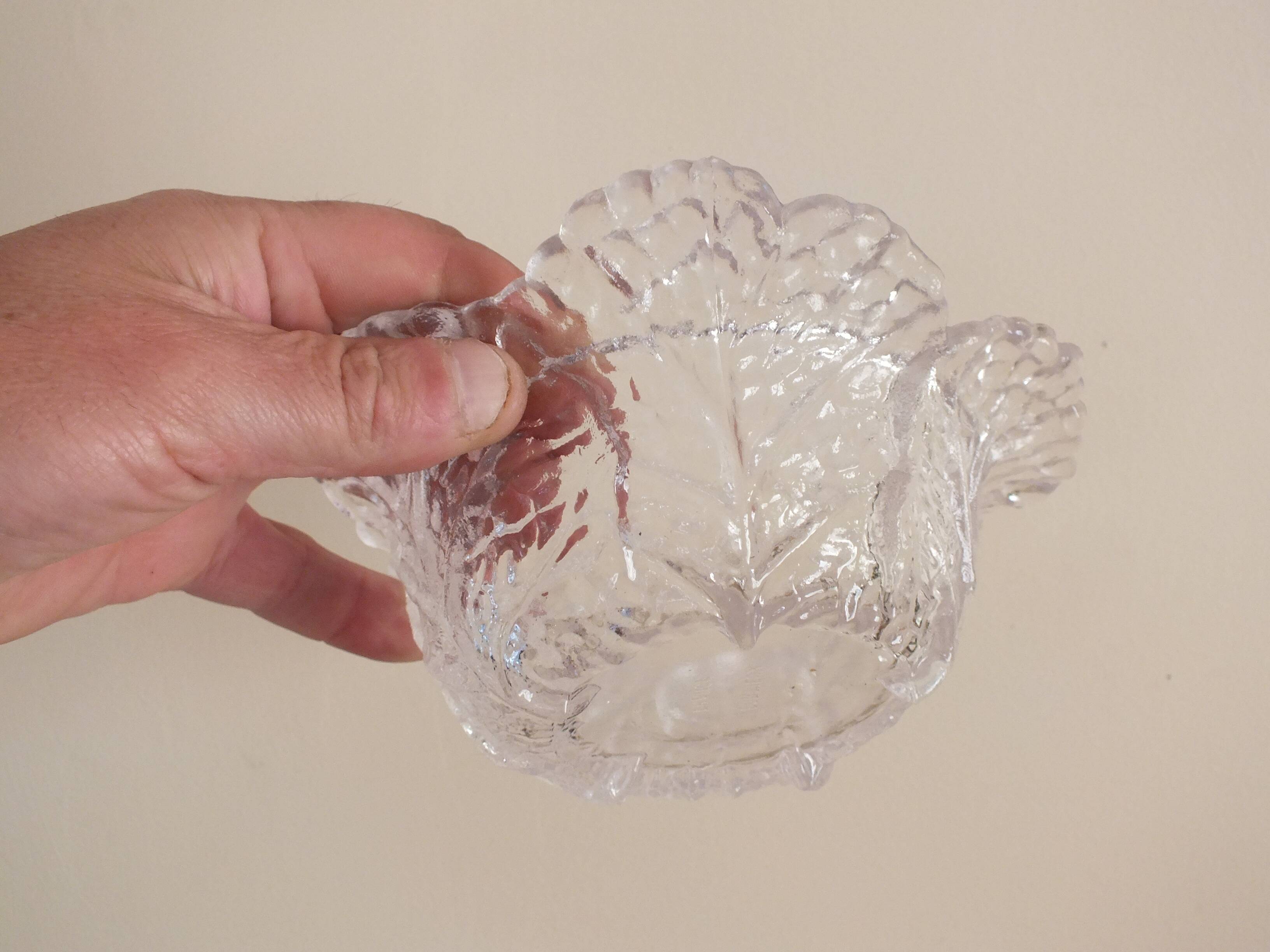 Cabbage candy box in molded crystal signed Portieux