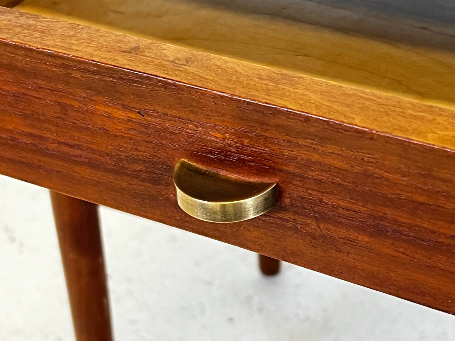 Scandinavian children's desk