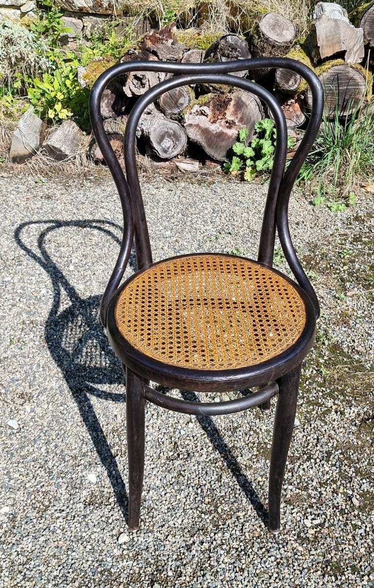 Chaise bistrot j&j kohn n°55 début xxe