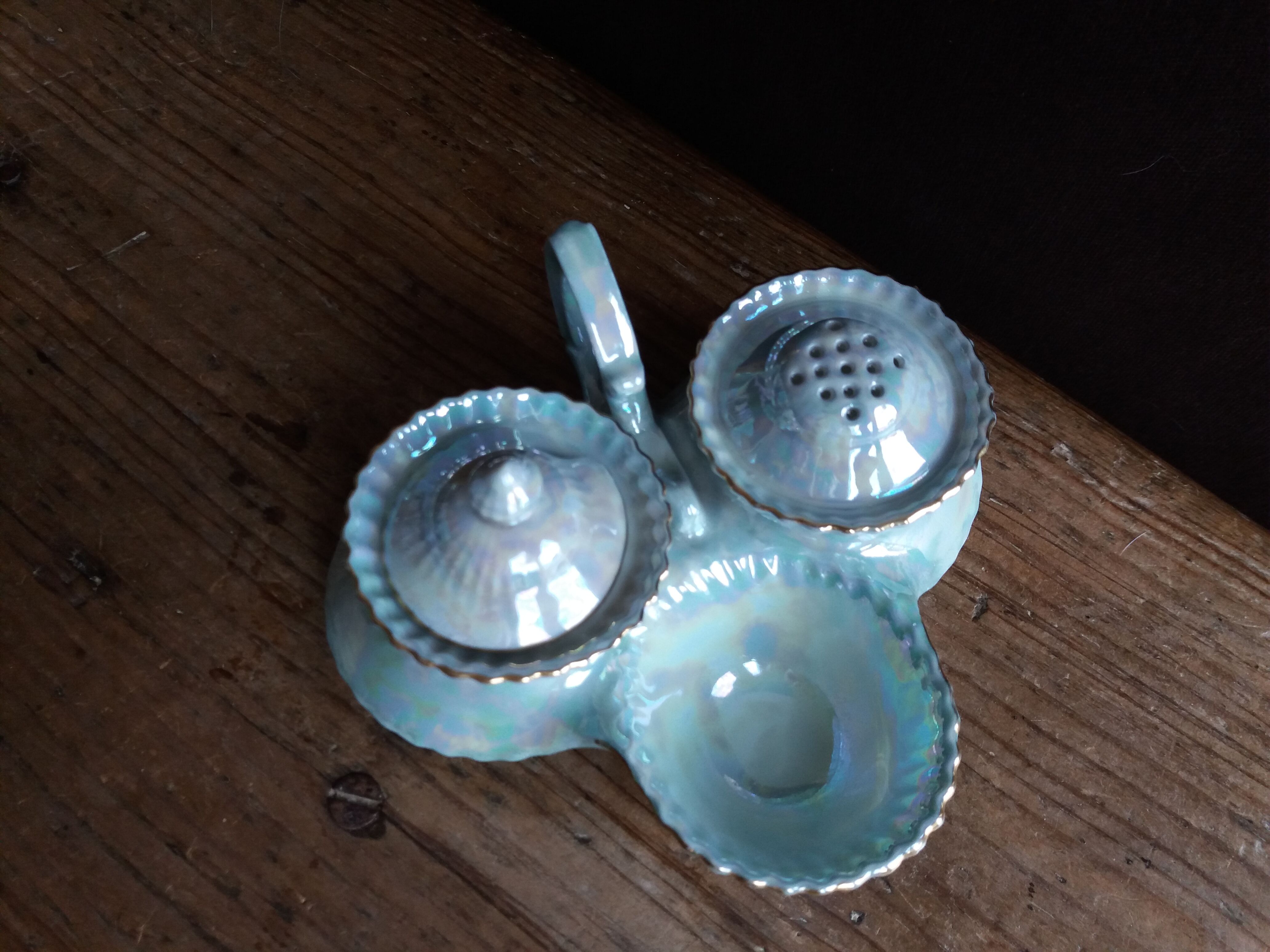 Mustard pepper shaker Victoria China iridescent porcelain