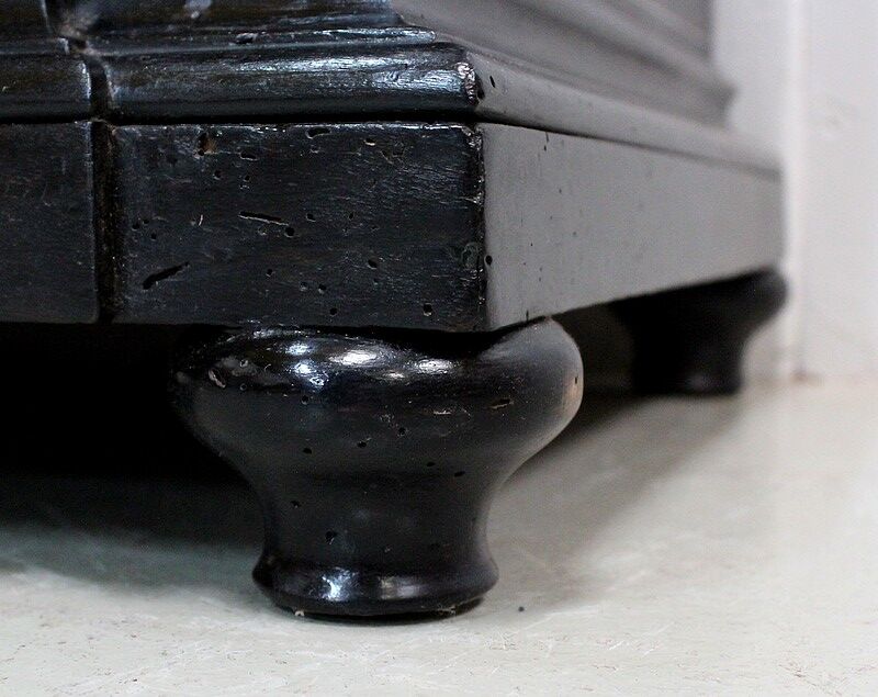 Ceremonial showcase in blackened pearwood, Napoleon III period - 1850