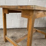 Farm table