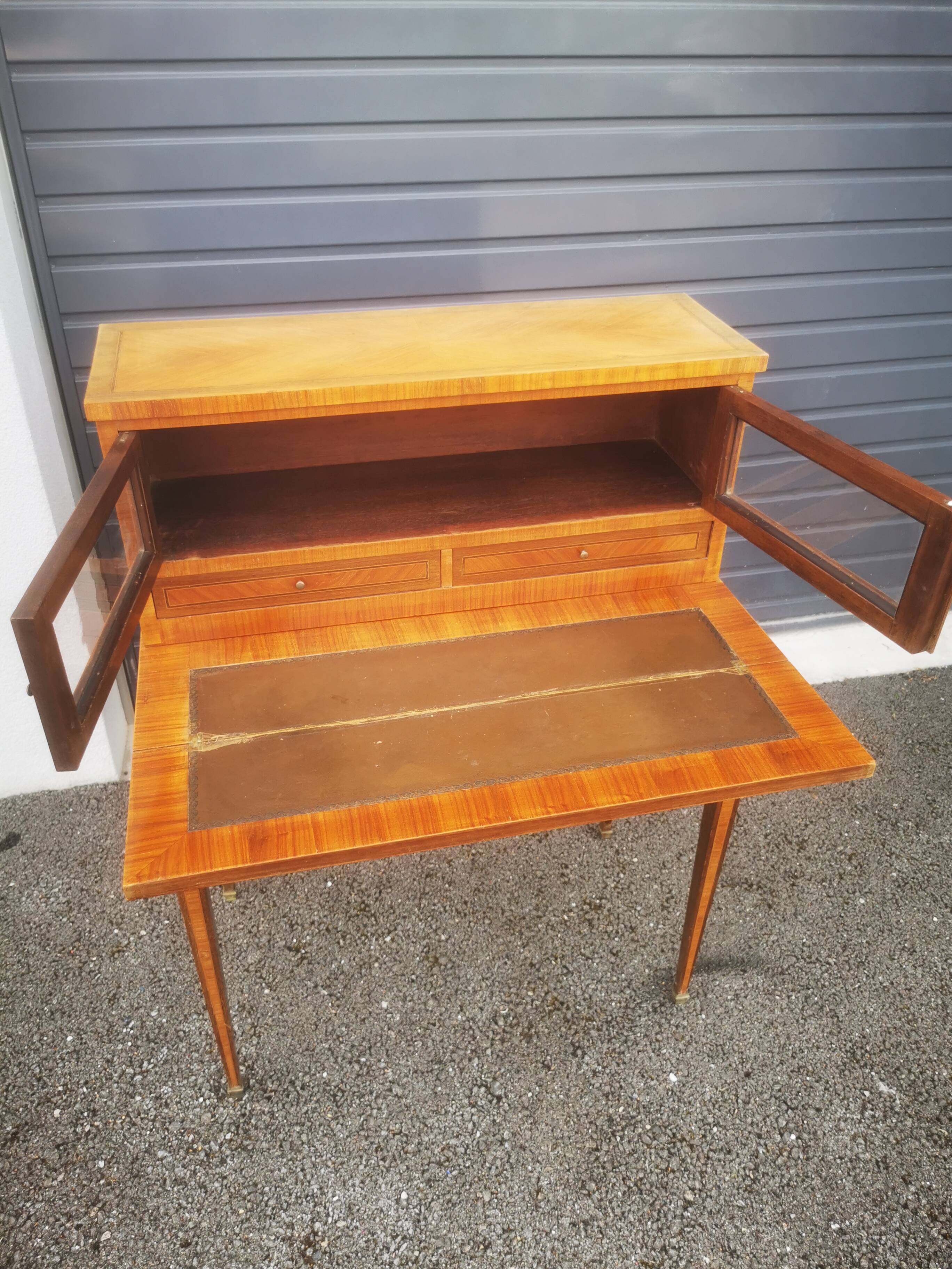 Louis XVI style happiness of the day desk