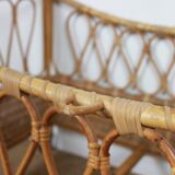 Rattan bed