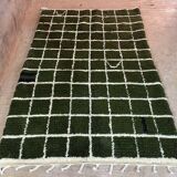 Handmade pure wool rug, size 140 x 260 cm.