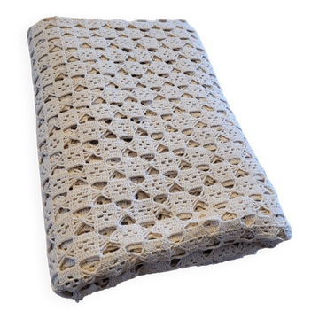 Crochet bedspread in string color