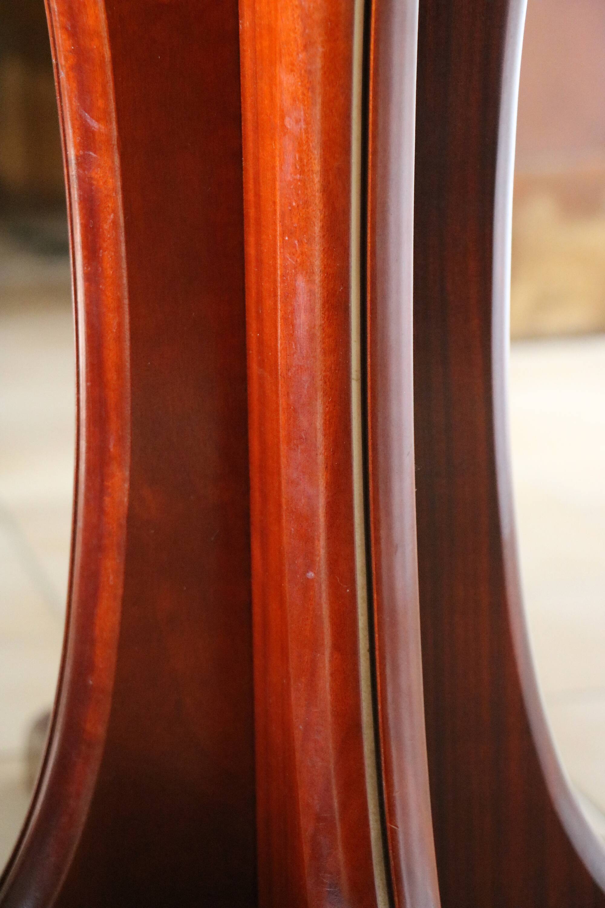 Extendable round table butterfly system 1970