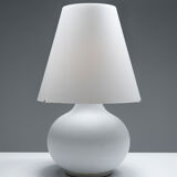 Lamp in white glass