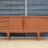 Enfilade by Jentique, "wave" handles * 183 cm