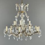 Large crystal chandelier with pendants, Louis XV style, 20th century.