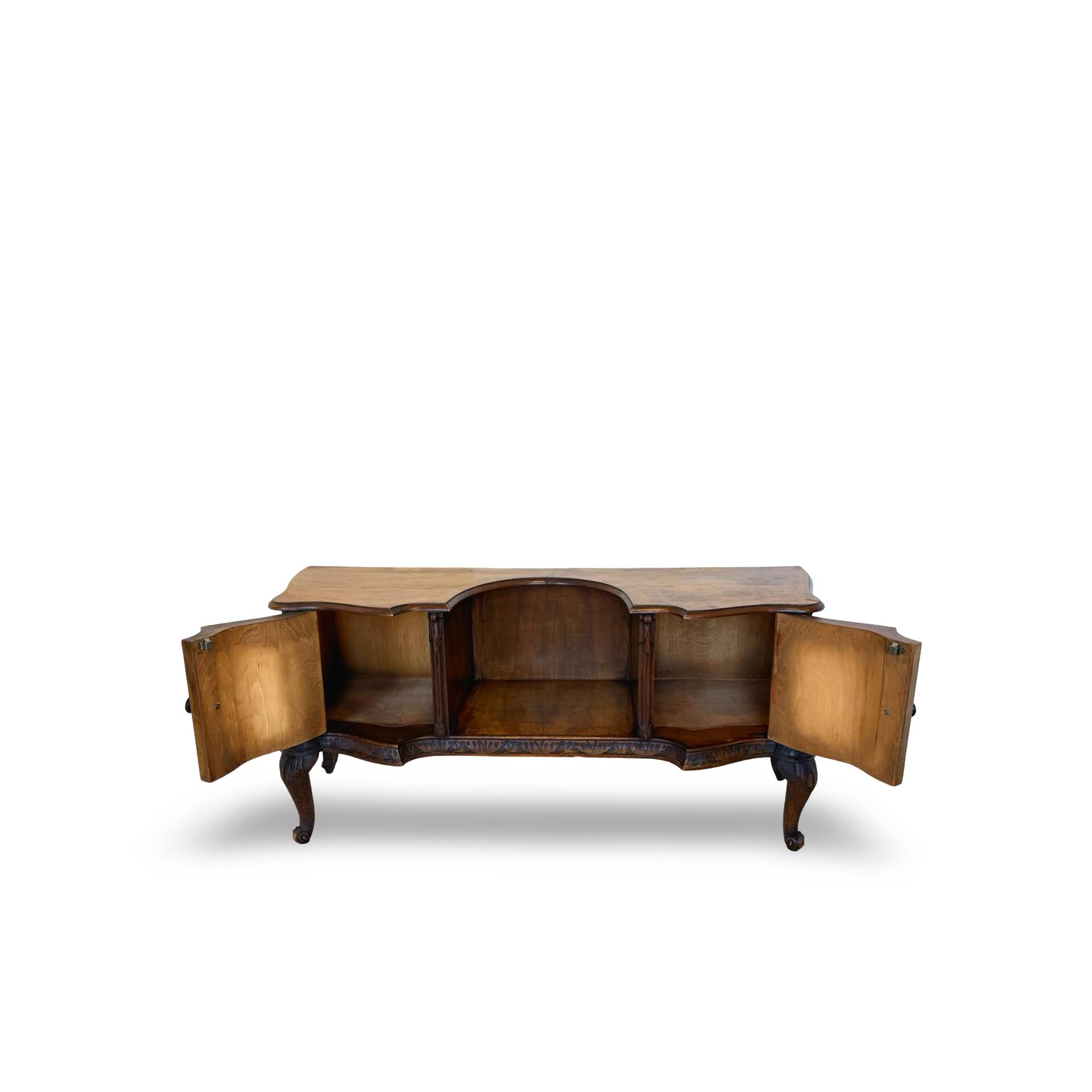 Italian console/petinus from the 1930s.