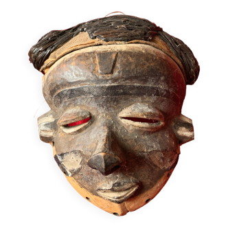 Very old African mask