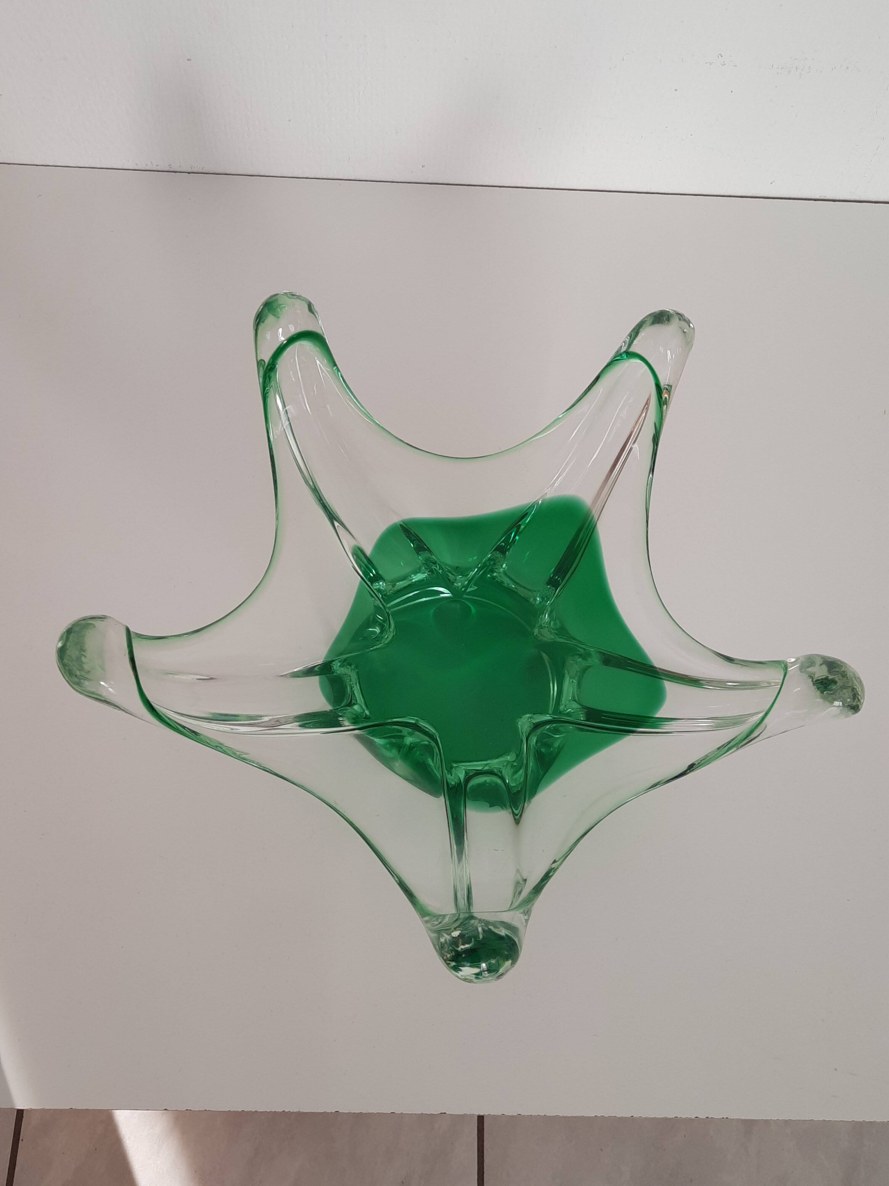 Art glass cup in the style of Josef Hospodka's creations for the v