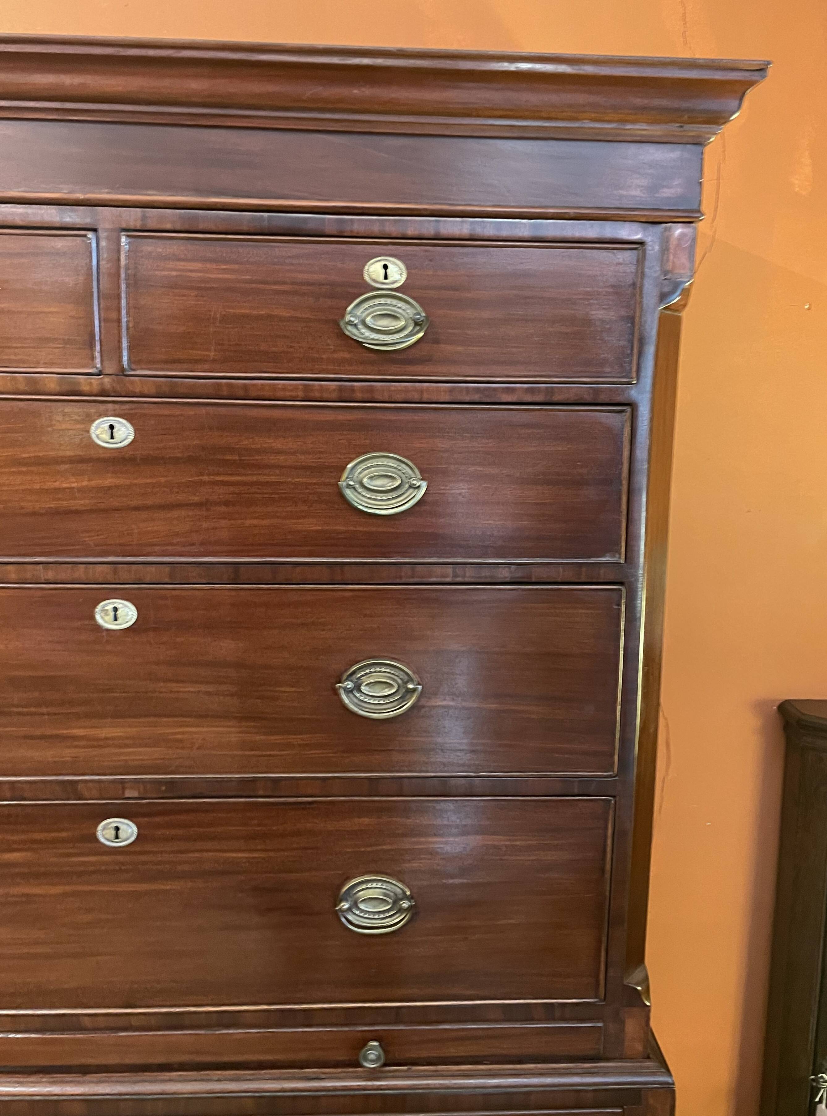 tallboy chest on chest in mahogany - 18th century