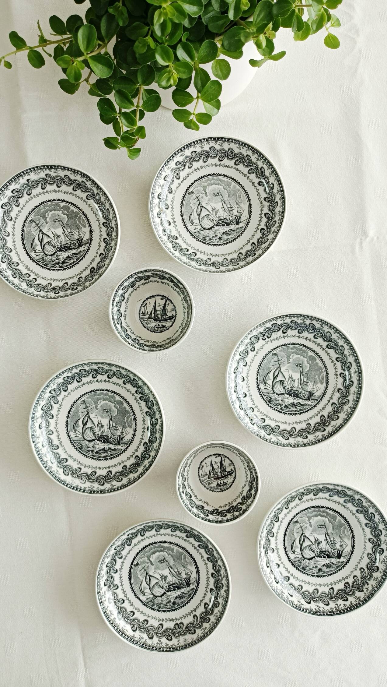 Set of 6 bowls and 2 cups Cappellemans, Jemmapes