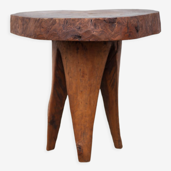 Table basse brutaliste