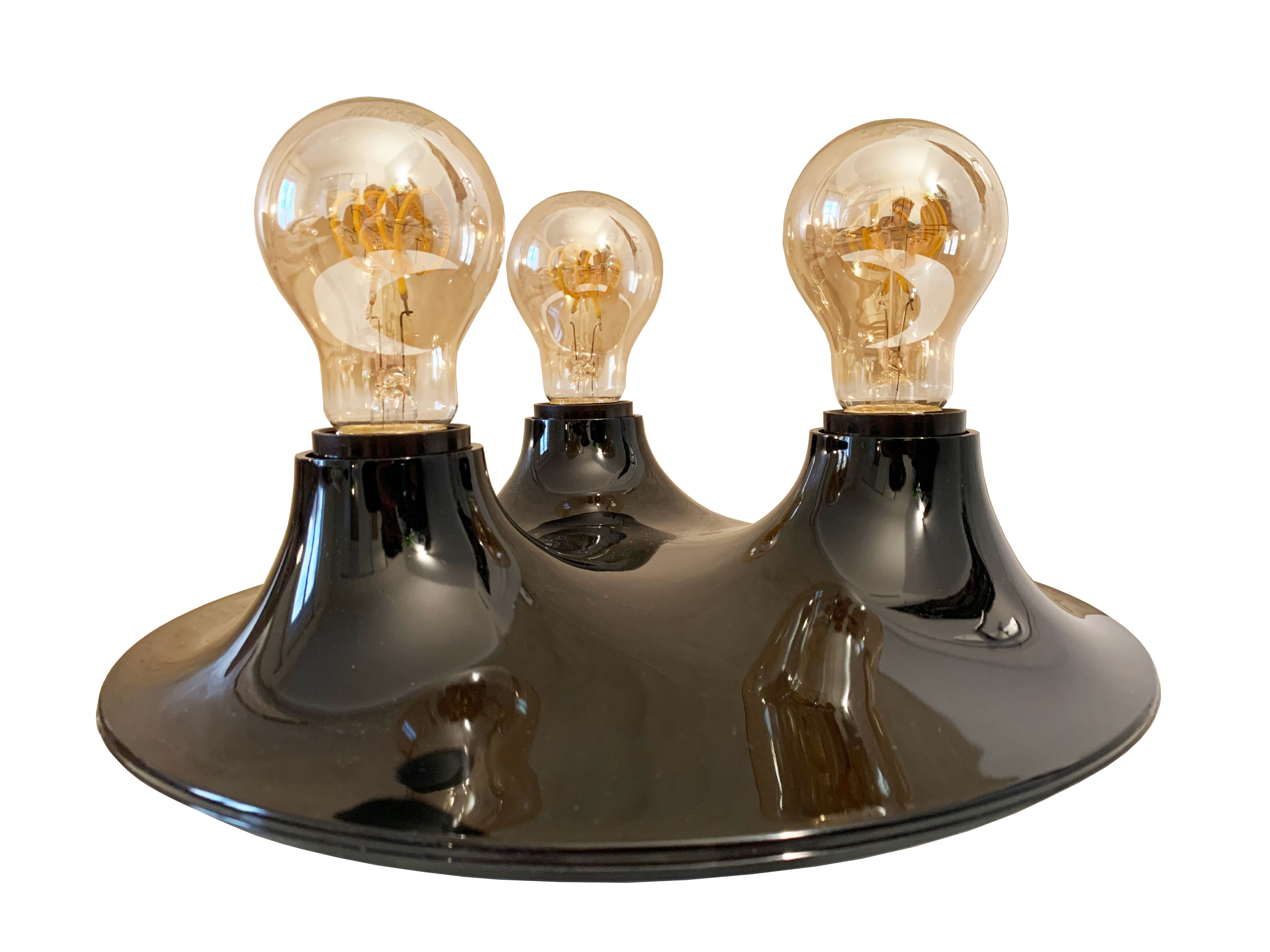 Lamp designed By Vico Magistretti, produced In Italy By Artemide, model Trieti