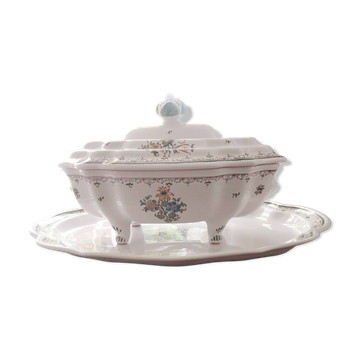 Soup tureen and dish signed Bondil from Moustiers, Provençal art pottery.