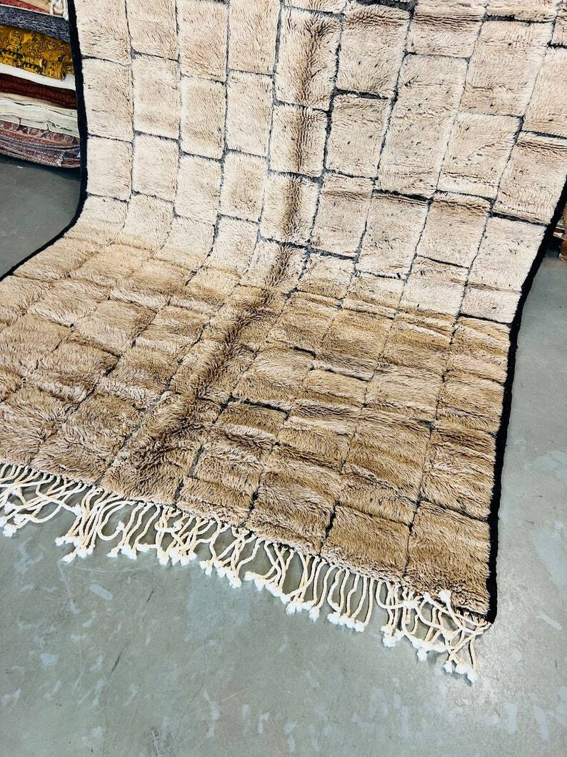 Moroccan Berber rug 250cmx150cm