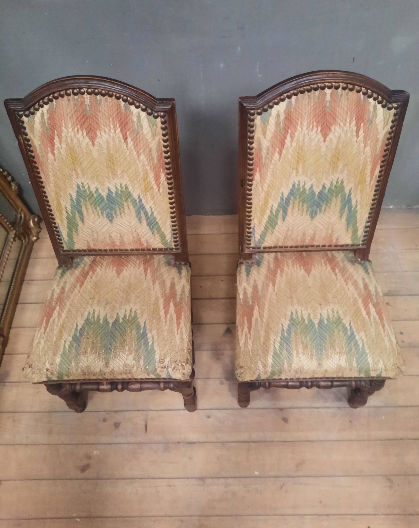 Paire de chaises d'époque Louis XIII