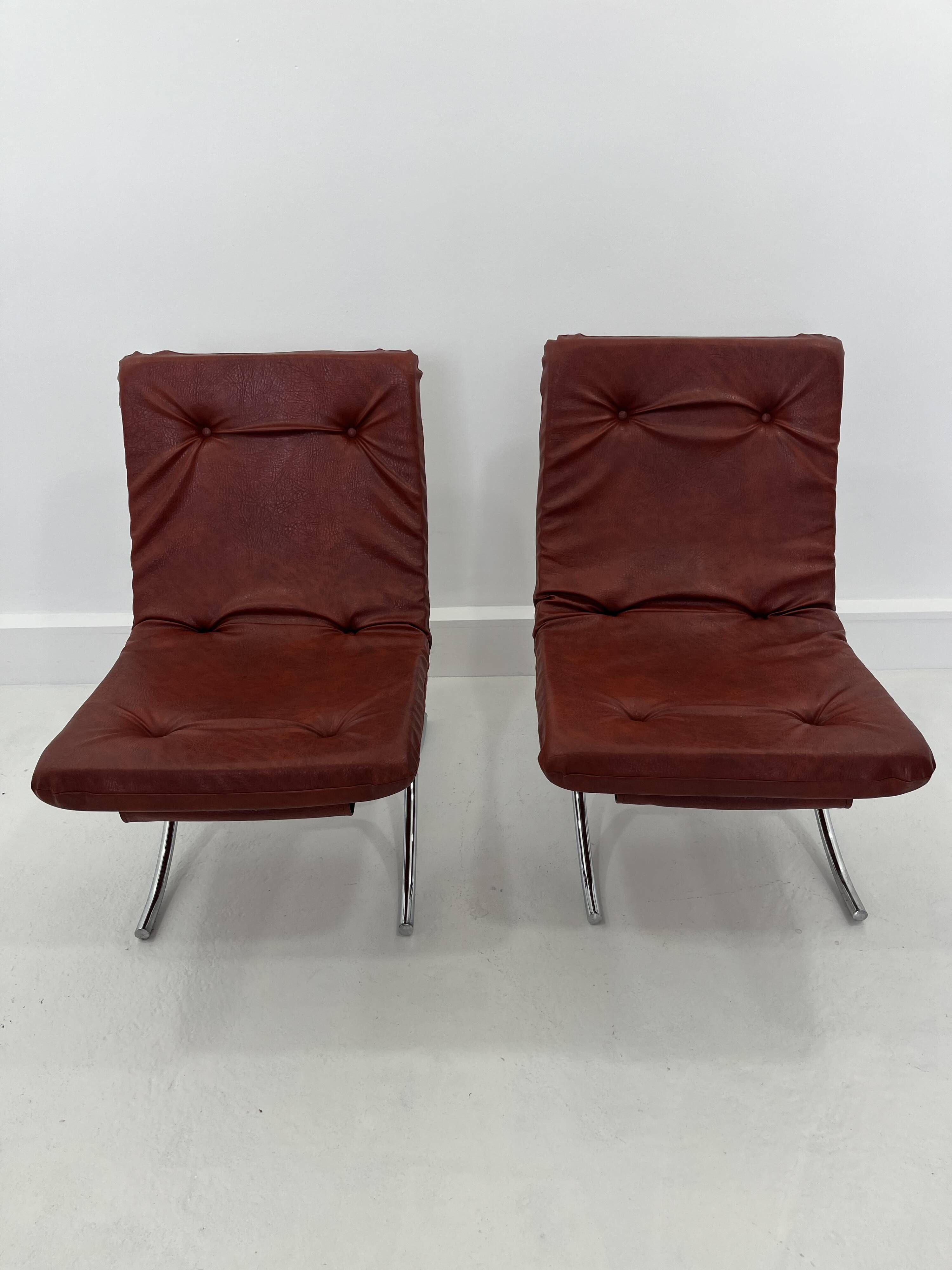 Set of Vintage Lounge Chairs in Chrome and Vinyl, 1970s