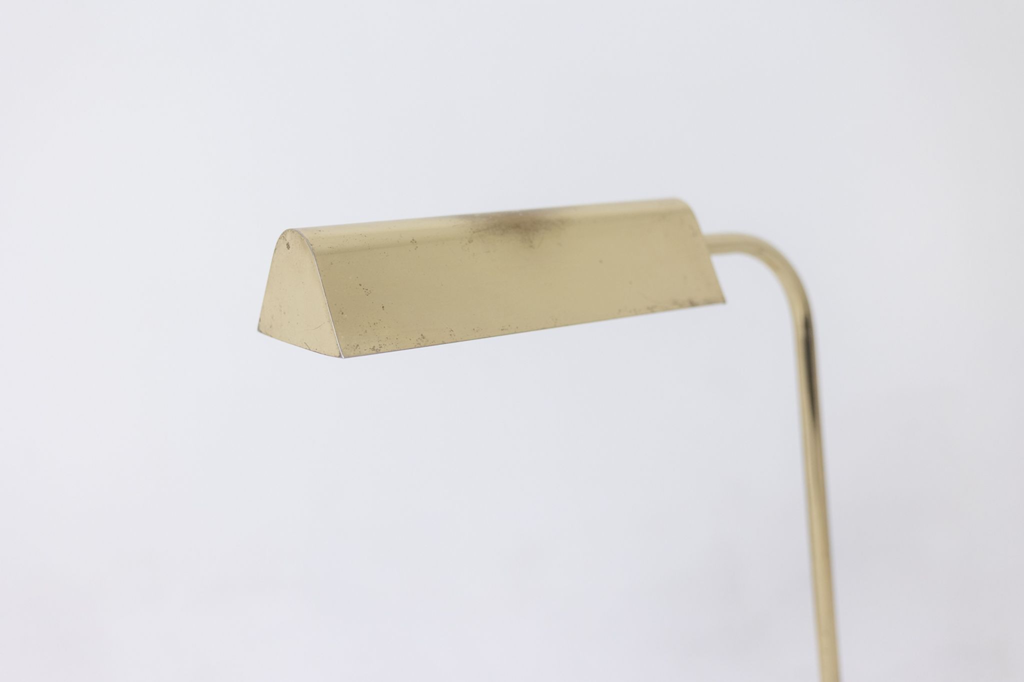 Lampe de bibliothèque en laiton doré, années 1970
