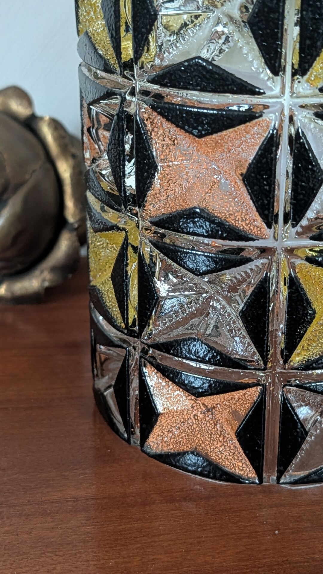 Geometric glass cylinder lamp from the 1970s.