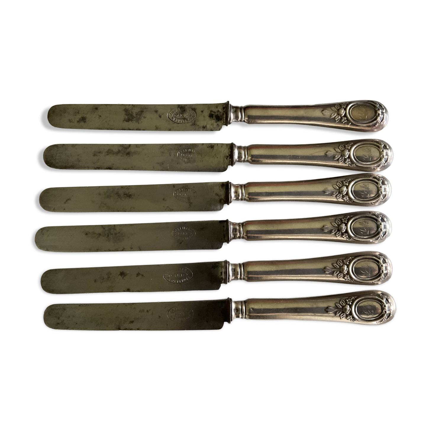 Box of 6 Boulenger knives. Antique. Monogrammed LM.