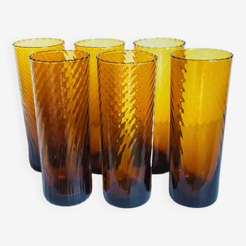 Lot de six verres en verre soufflé