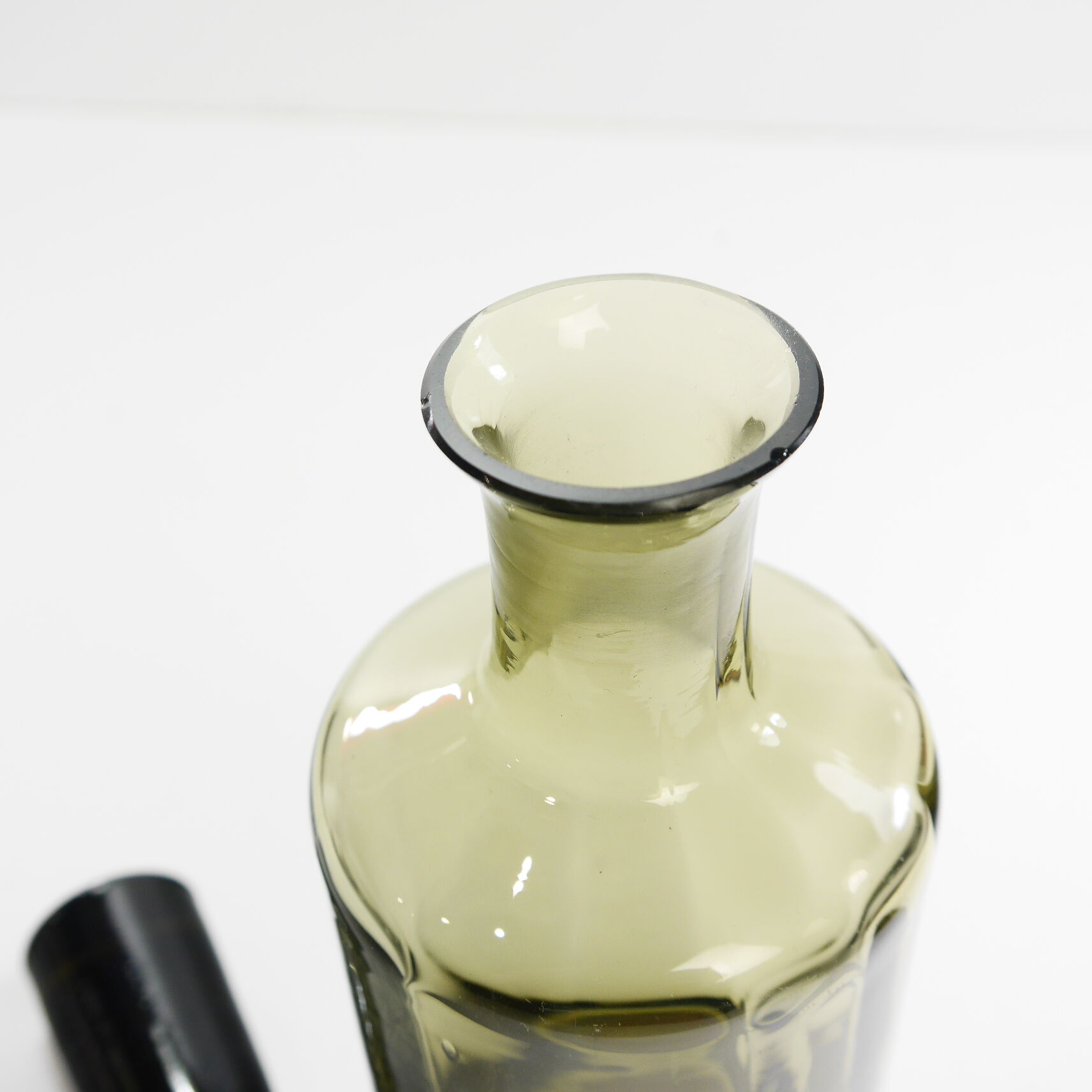 Smoked glass carafe