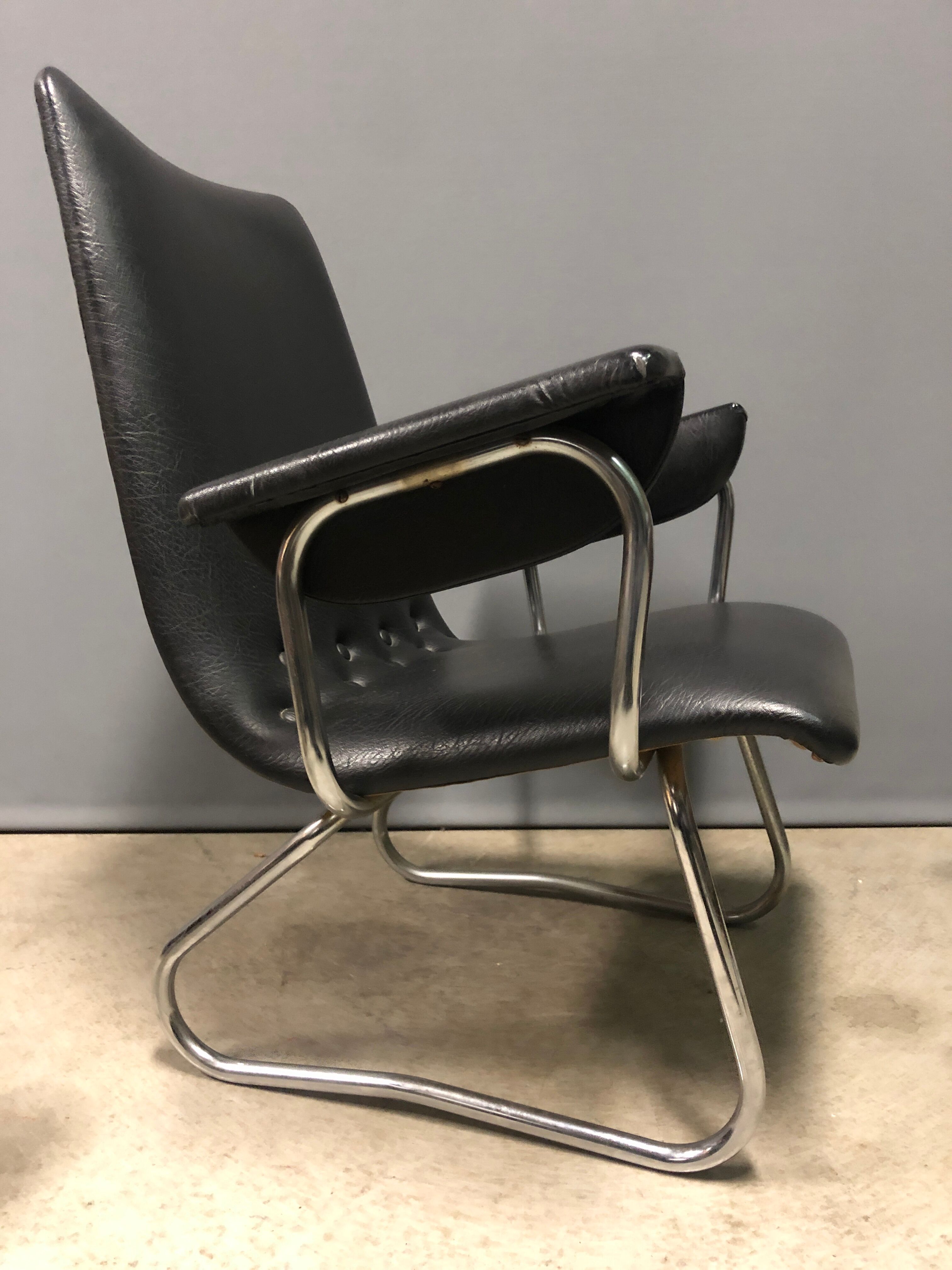 Pair of dutch lounge chairs 1960