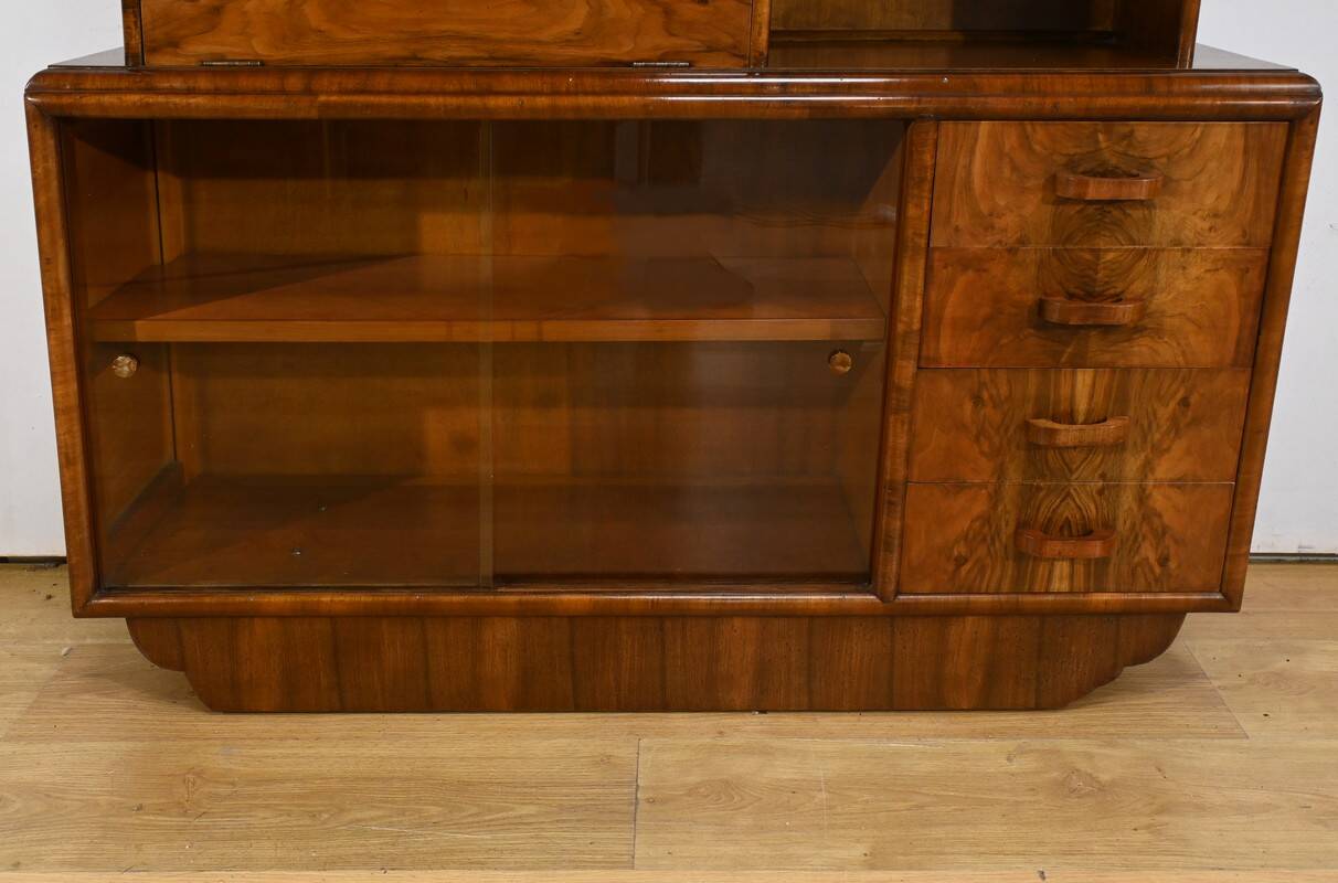 Meuble Vitré Rurka en Ronce de Noyer, Art Déco – 1940