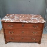 Chest of drawers of the eighteenth saw