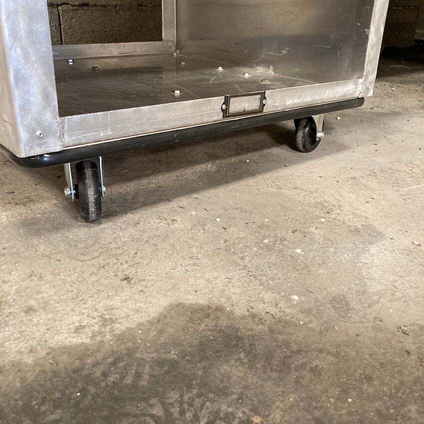 Aluminium furniture and wood on custom wheels