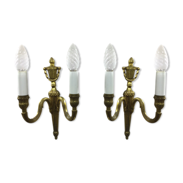 Paire d'appliques Louis XVI Bronze