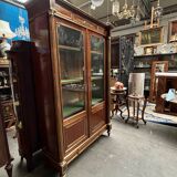 Library from the Napoléon III era. Brass inlay, mahogany, brass decoration.