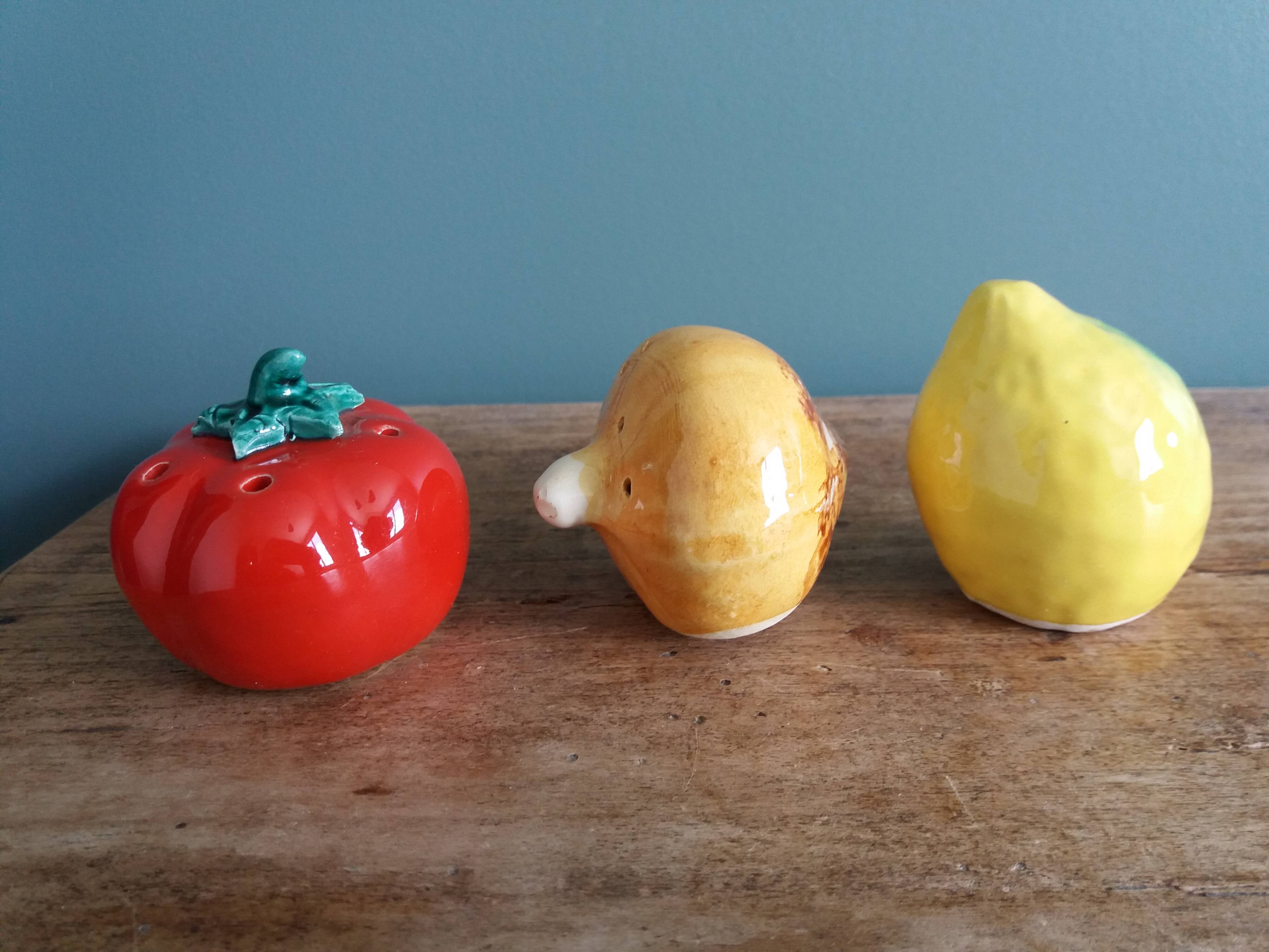 salt shaker pepper slushie tomato onion lemon