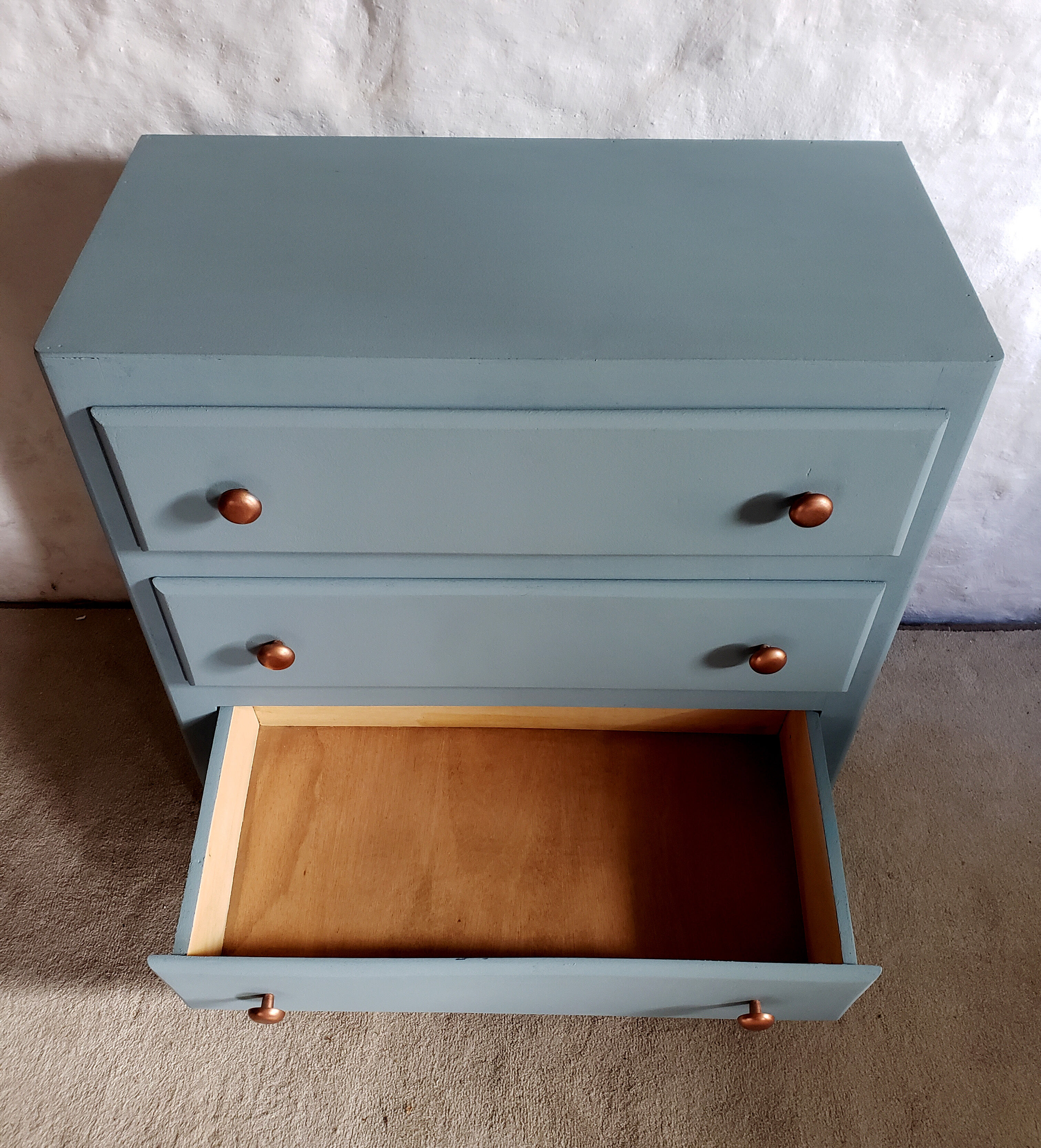 Commode bleue