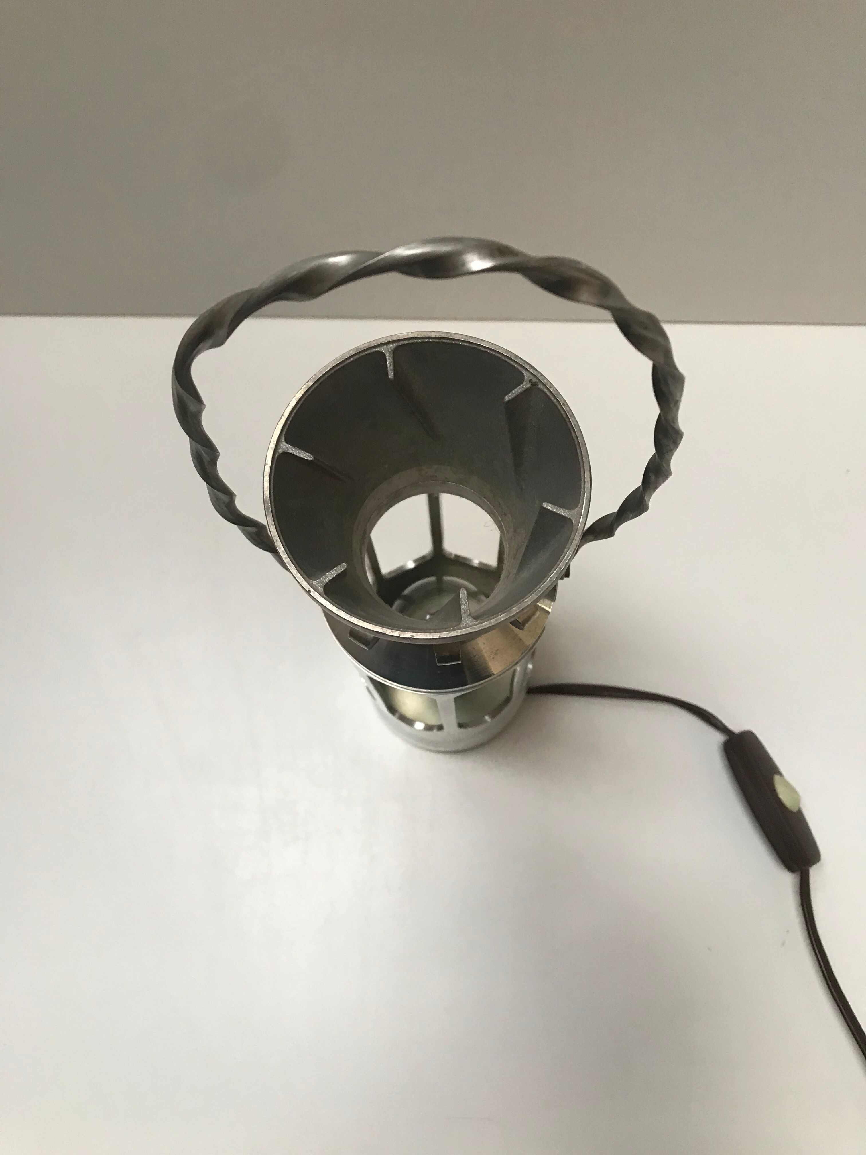 Lampe à poser aluminium