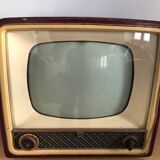 Vintage TV deco