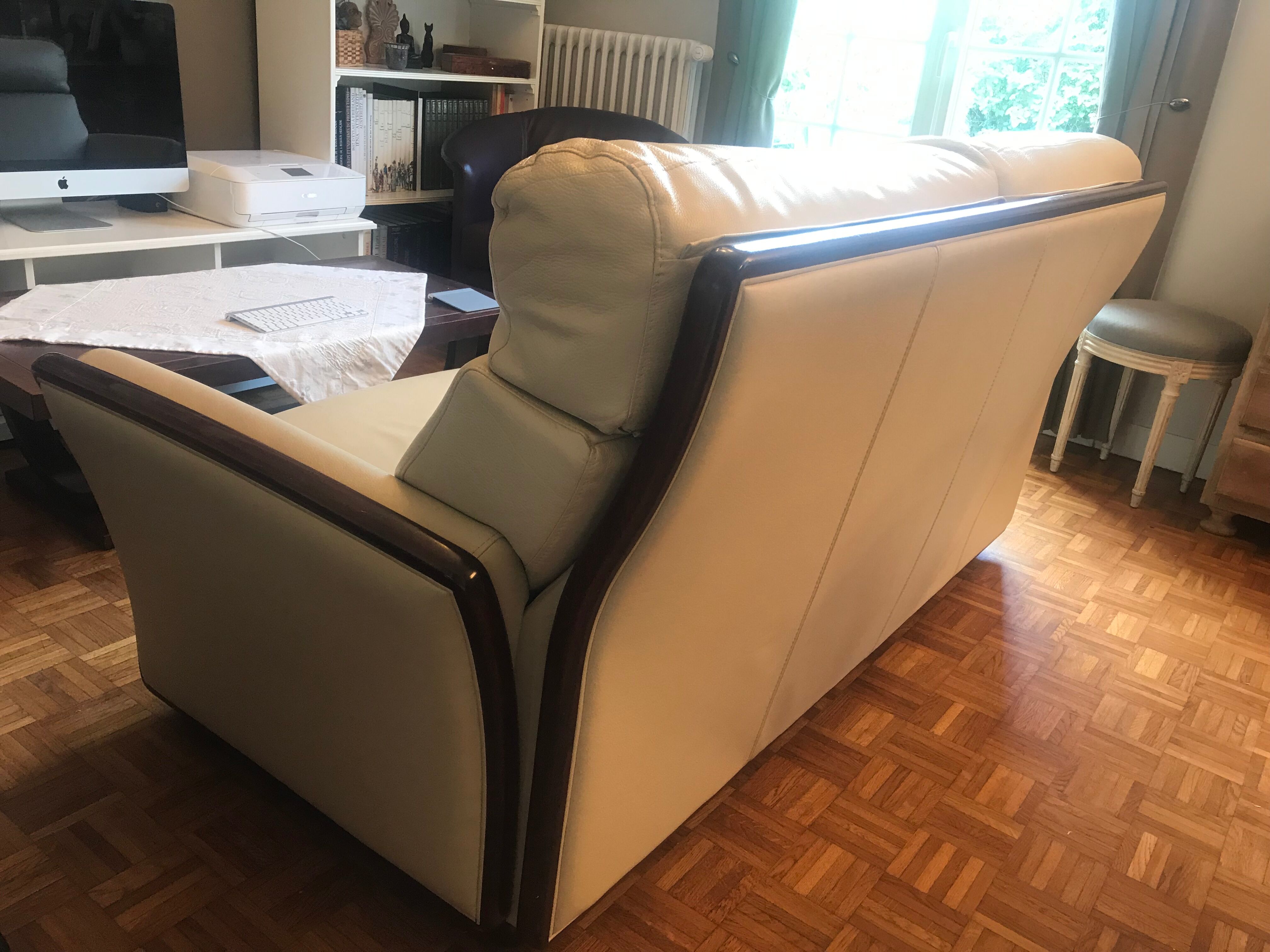 100% leather sofa Burov French-made