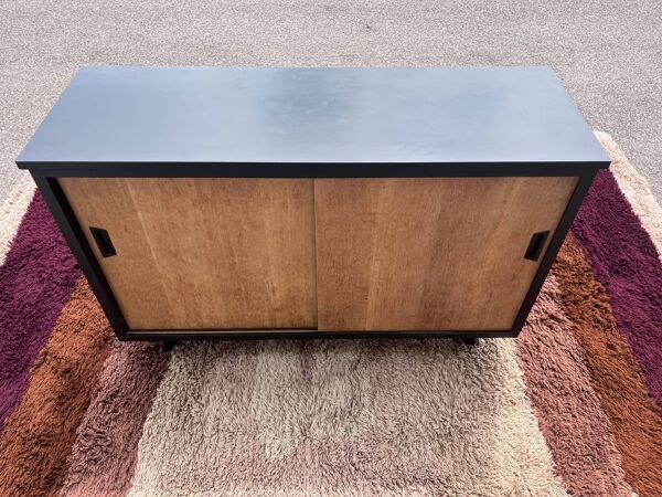 buffet à deux portes noir et bois