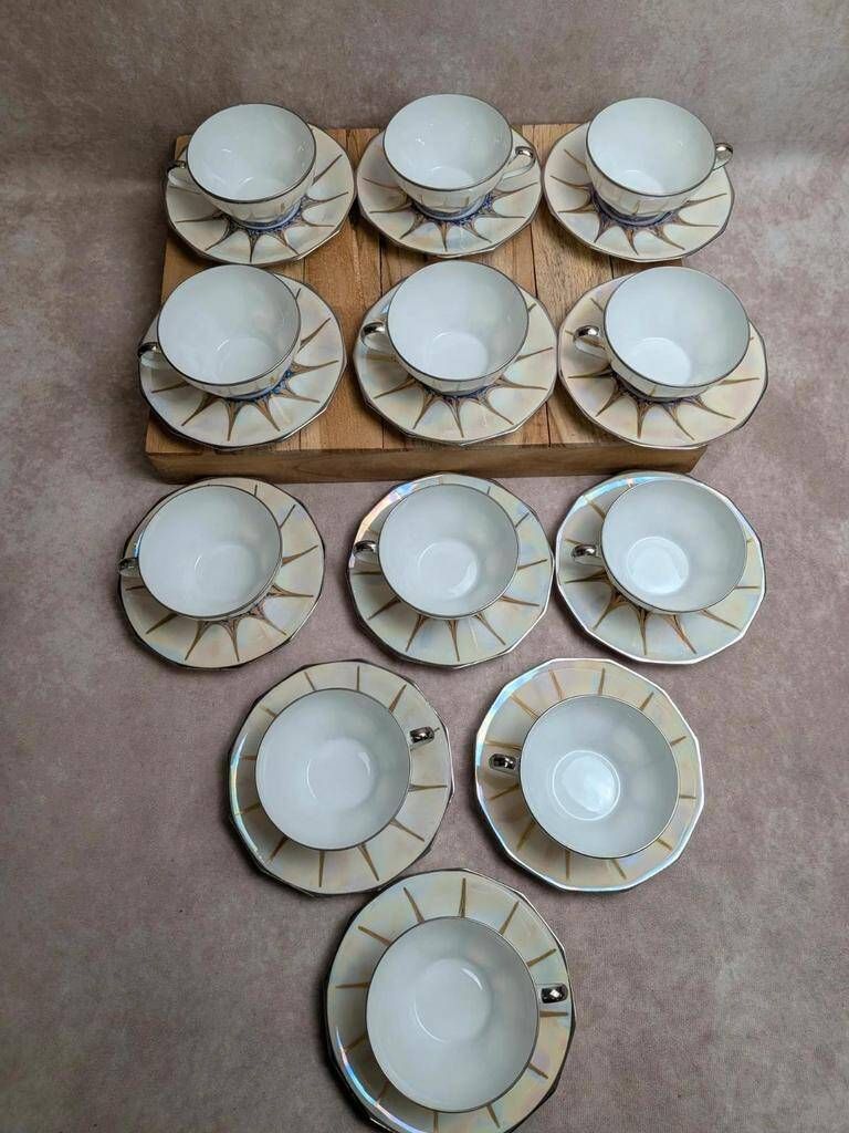 Art Deco coffee service Limoges Unique signed Pailles – 27 pieces in iridescent porcelain