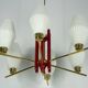 Grand lustre Arredoluce façon Monza du milieu du siècle. Design italien des années 1950