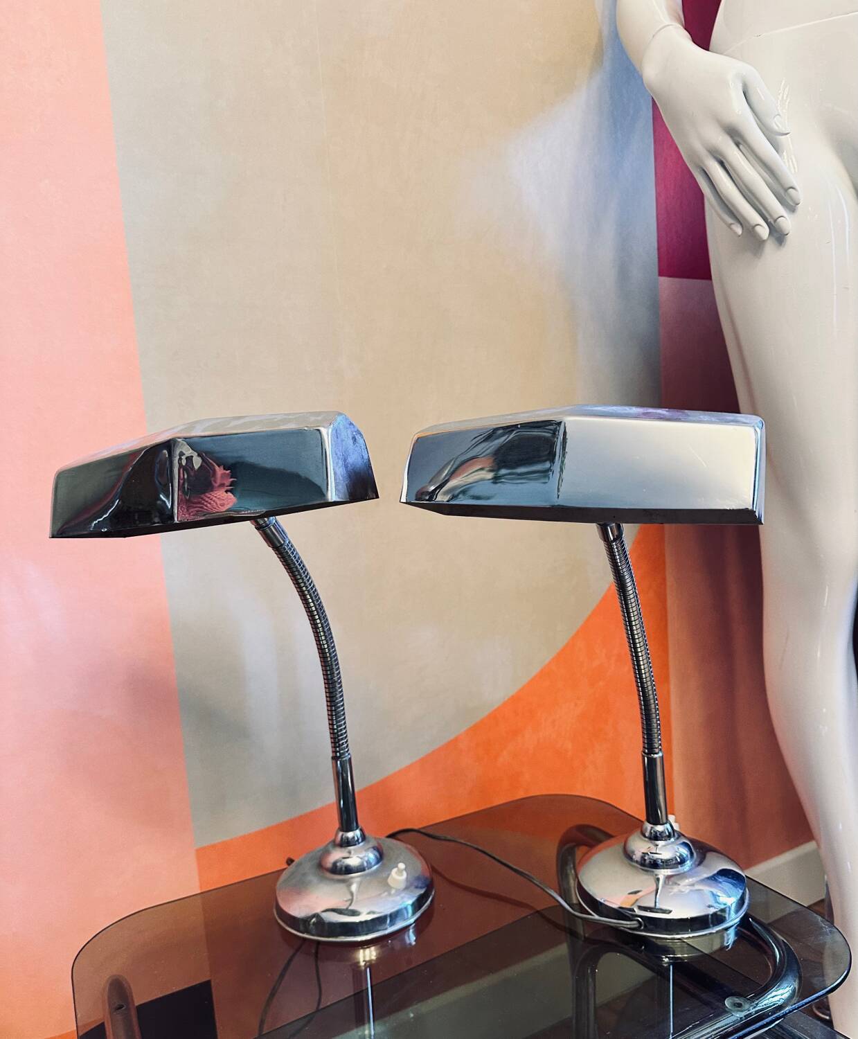 Pair of vintage desk lamps 1940