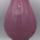 Vase vintage en opaline rose sur pied blanc 36,8 cm