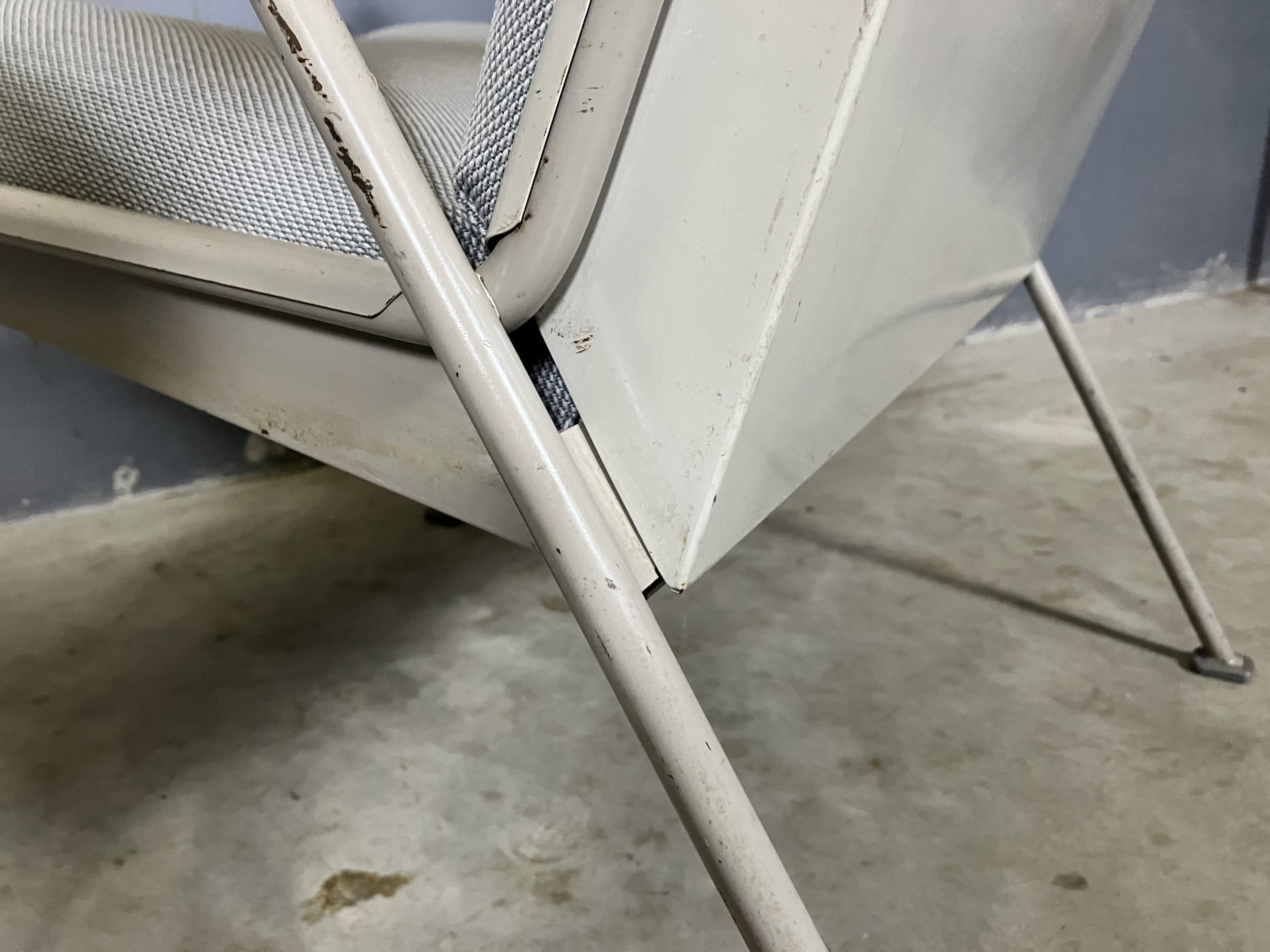 Ahrend De Cirkel Oase 2 fauteuils Wim Rietveld