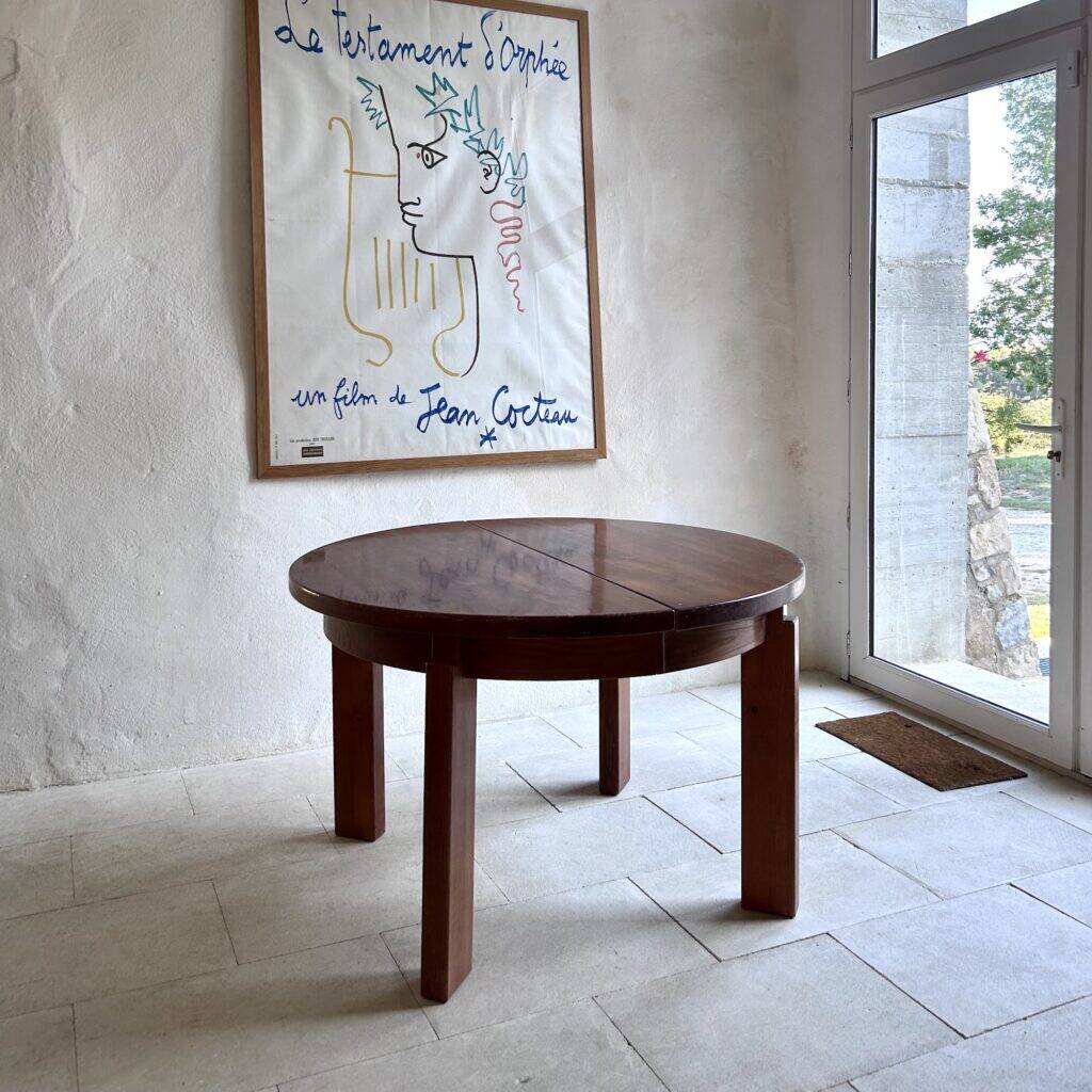 Brutalist table Maison Regain