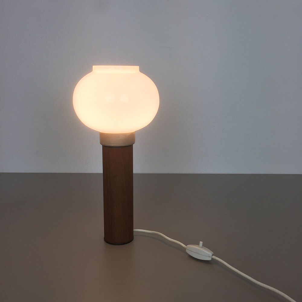 The 1960s desk lamp designed by Uno & Osten Kristiansson for Luxus